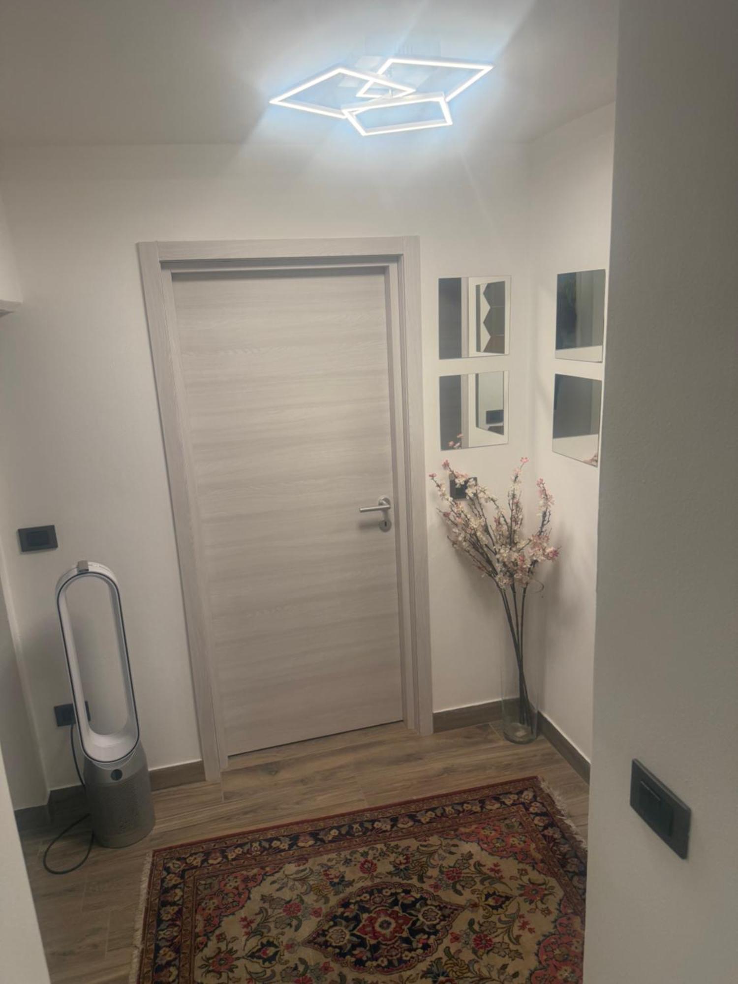 Samy S Home 1 Free Parking Wi-Fi Болзано Екстериор снимка